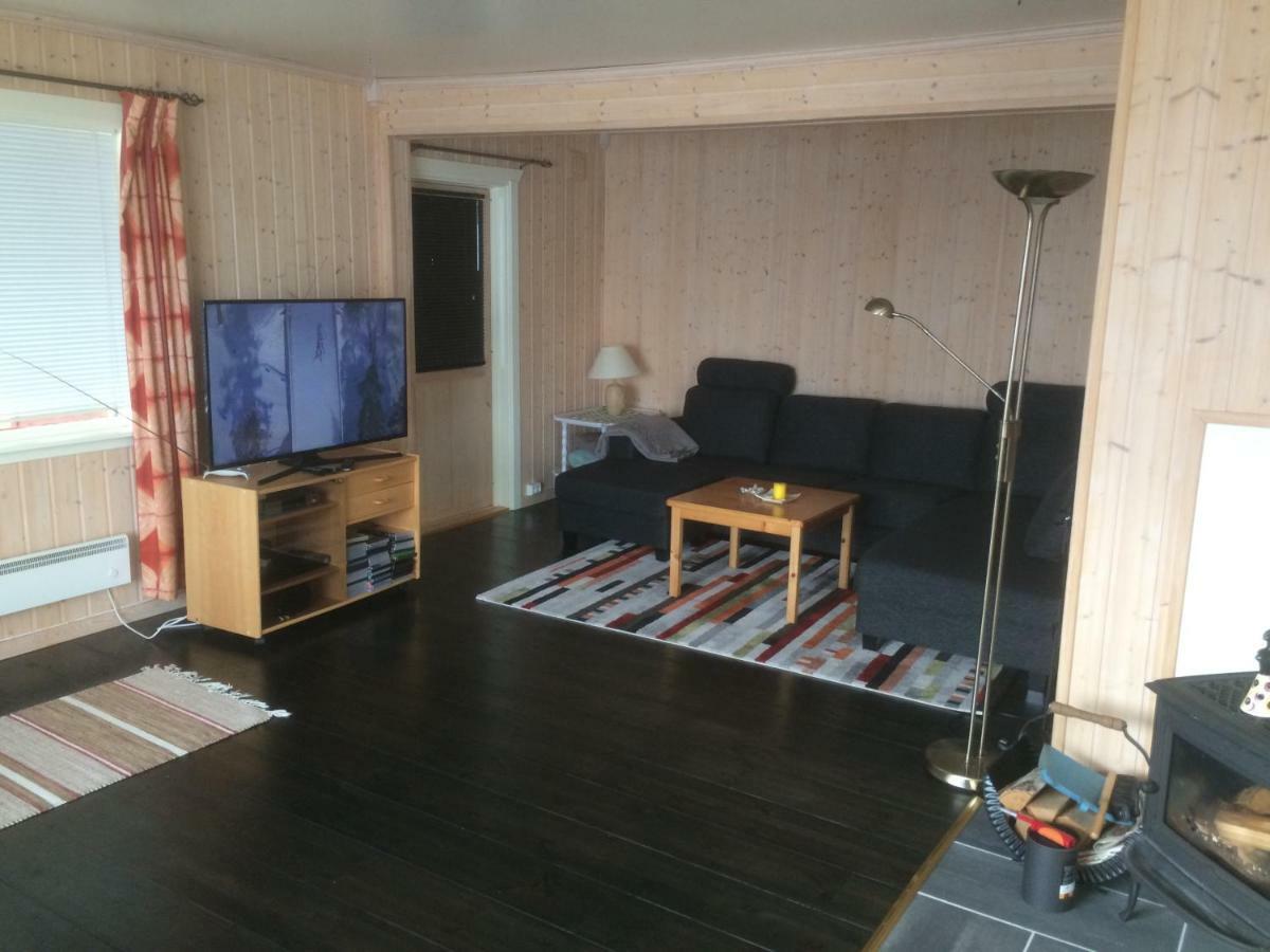 MelkarholaSenja Skaland别墅 外观 照片