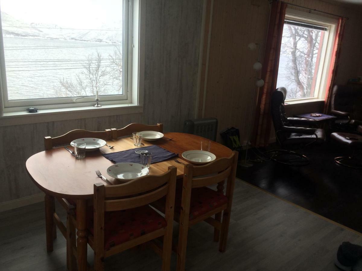 MelkarholaSenja Skaland别墅 外观 照片